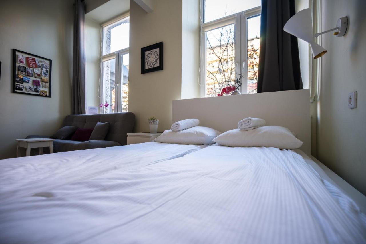 Elegant Apartment Copernicus Варшава Екстериор снимка